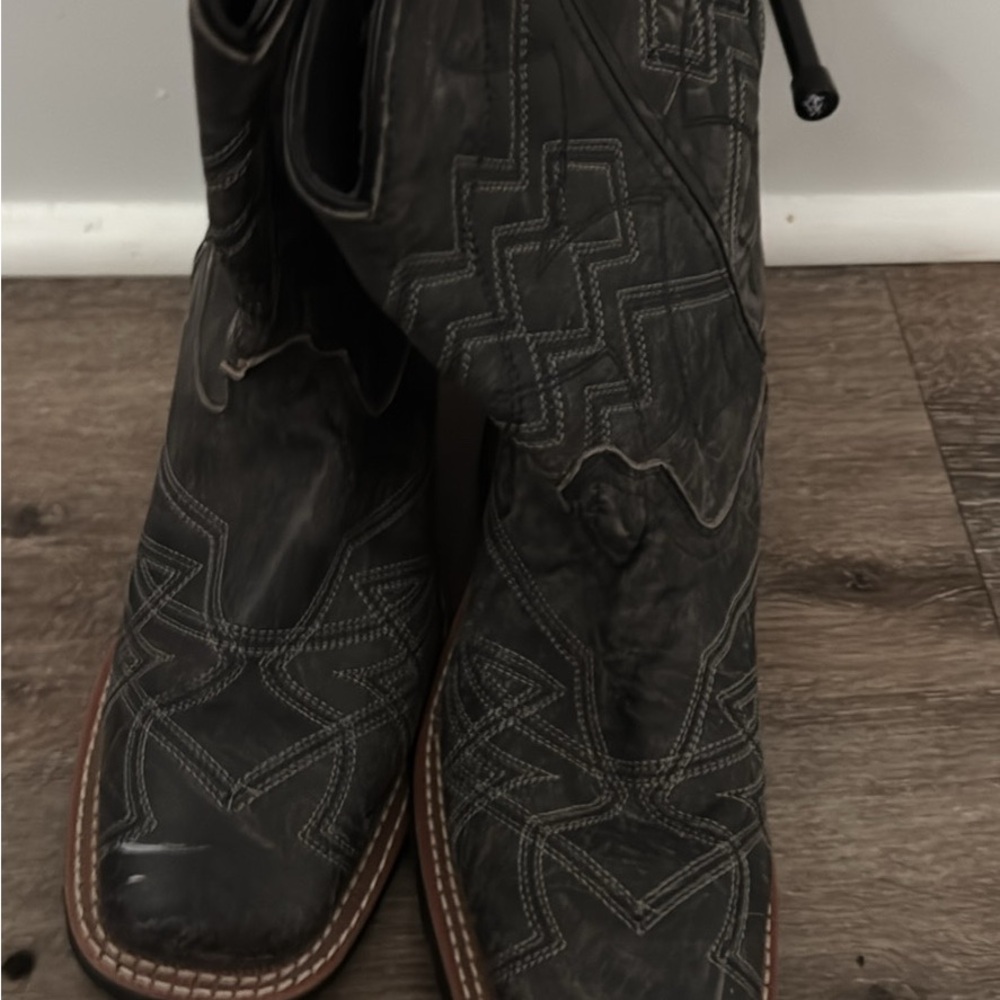 Laredo Black Leather Cowboy Boots
